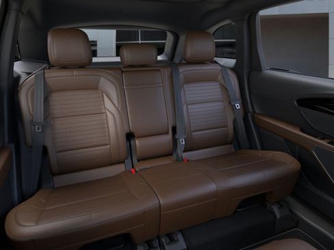 New 2026 Lincoln Nautilus Reserve w/ Jet Appearance Package image 11