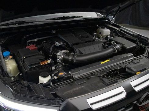 New 2026 Nissan Frontier PRO-4X w/ Pro-4x Convenience Package image 27