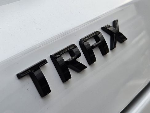 New 2026 Chevrolet Trax LT FWD image 14