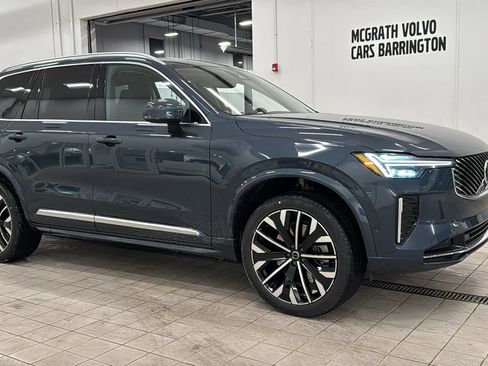 New 2026 Volvo XC90 T8 Plus w/ Protection Package Premier image 3