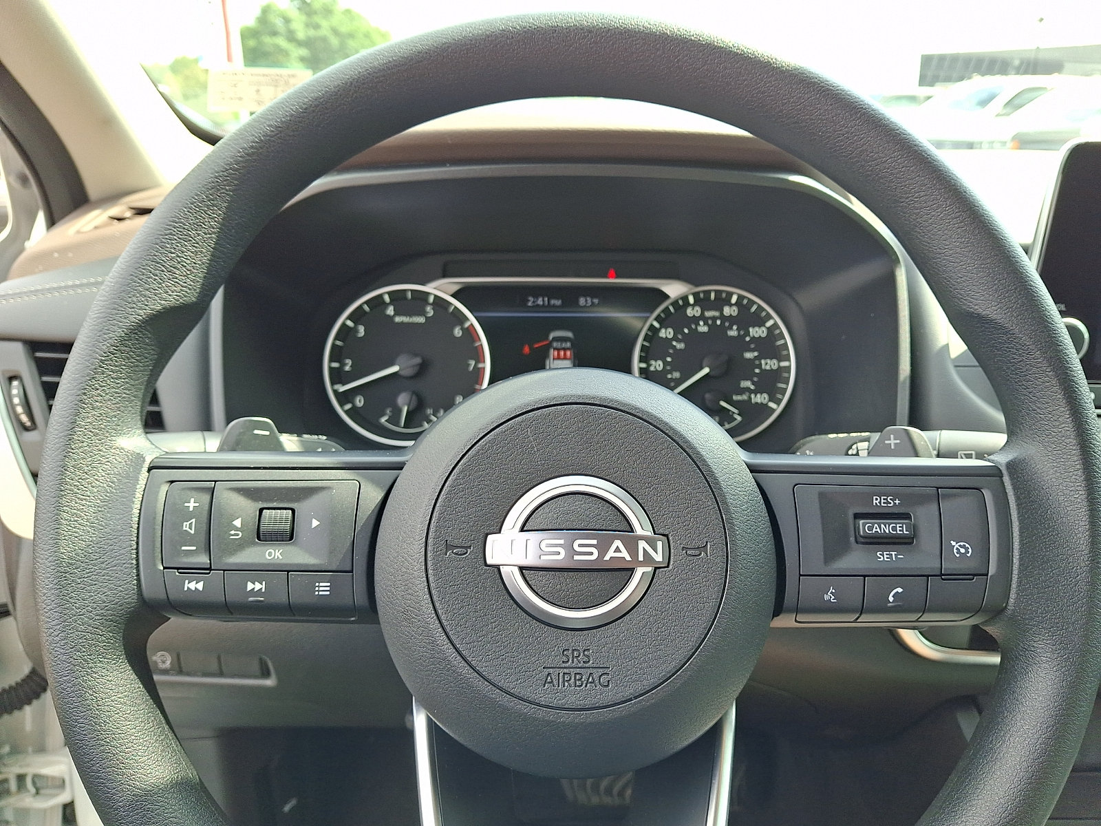 Used 2023 Nissan Rogue S AWD/4WD image 19