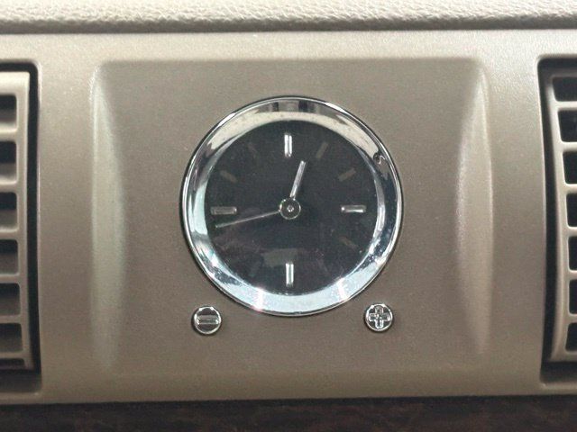 Used 2005 Mercury Monterey Premier FWD image 26