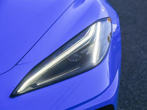 Used 2023 Chevrolet Corvette Stingray Coupe w/ Z51 Performance Package image 4