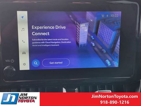 Used 2023 Toyota Corolla Cross XLE image 20