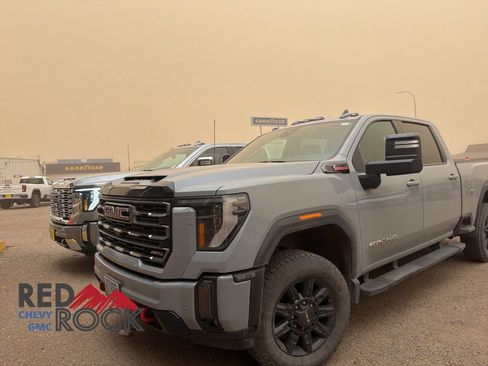 Used 2024 GMC Sierra 2500 AT4 AWD/4WD image 60