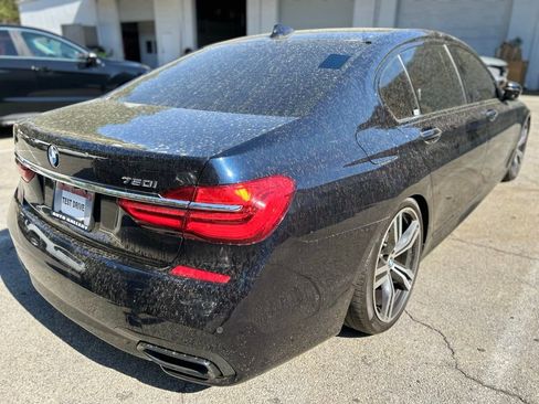 Used 2016 BMW 750i RWD image 7