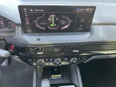 Used 2024 Honda Accord Touring image 15