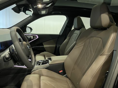 New 2026 BMW X3 xDrive30i w/ Premium Package AWD/4WD image 8