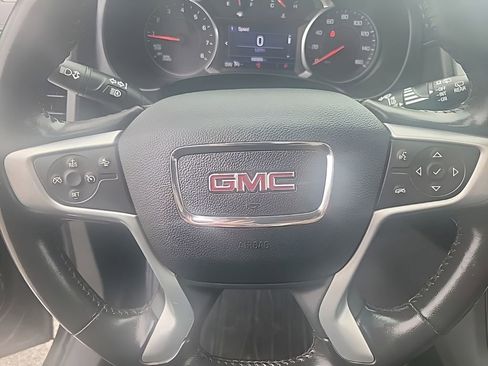 Used 2020 GMC Terrain SLE w/ Driver Convenience Package image 21