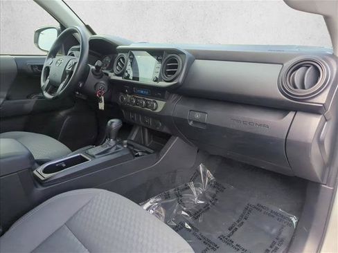 Certified 2023 Toyota Tacoma SR AWD/4WD image 25