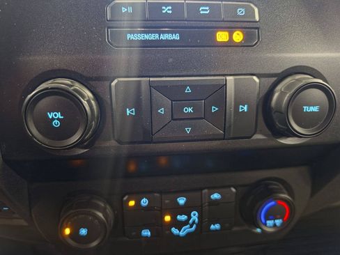 Used 2020 Ford F250 XL w/ Power Equipment Group AWD/4WD image 30