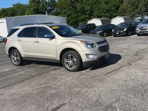 Used 2016 Chevrolet Equinox LTZ w/ Enhanced Convenience Package FWD image 2