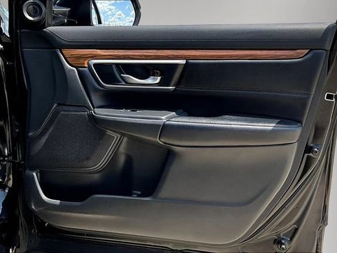 Used 2017 Honda CR-V Touring image 28