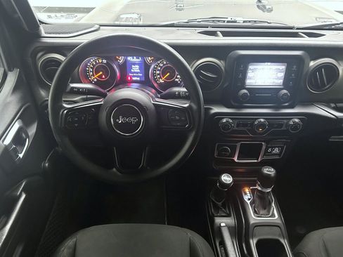 Used 2018 Jeep Wrangler Unlimited Sport image 14