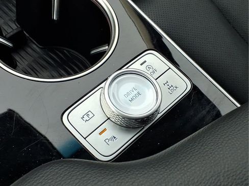 Used 2025 Genesis GV80 2.5T Standard image 11