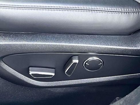 Used 2021 Lincoln Nautilus AWD w/ Equipment Group 101A image 16