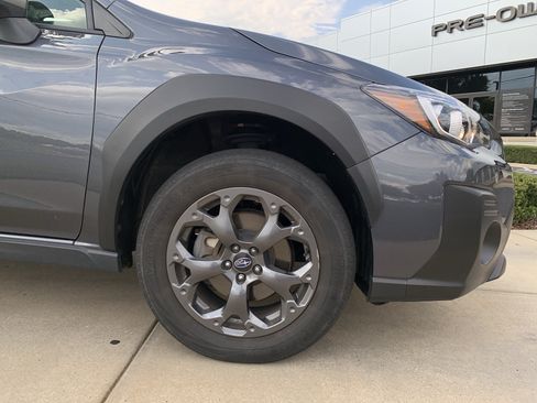 Used 2021 Subaru Crosstrek 2.5i Sport w/ Moonroof Package AWD/4WD image 13