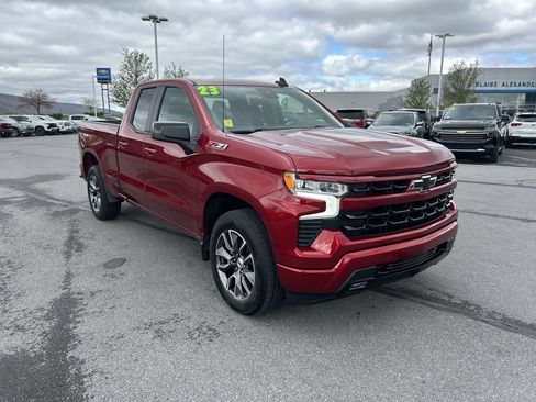 Used 2023 Chevrolet Silverado 1500 RST w/ Z71 Off-Road Package AWD/4WD image 1