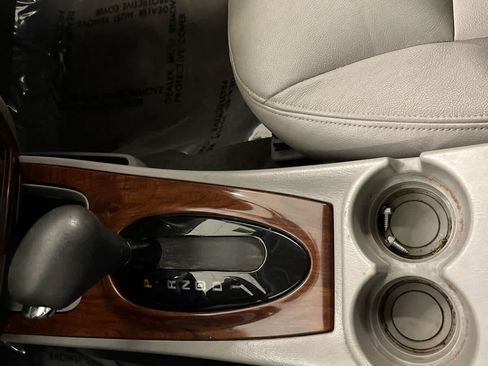 Used 2007 Ford Taurus SEL image 22