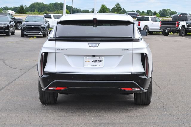 Used 2024 Cadillac Lyriq Tech w/ LPO, Floor Liner Package AWD/4WD image 4