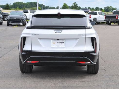 Used 2024 Cadillac Lyriq Tech w/ LPO, Floor Liner Package AWD/4WD image 4
