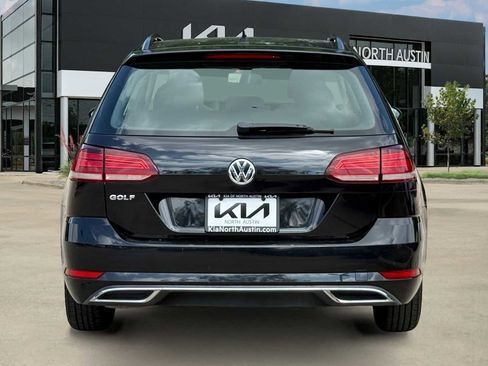 Used 2019 Volkswagen Golf S FWD image 6