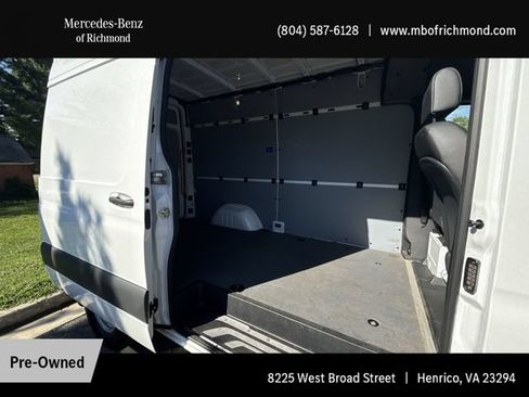 Used 2023 Mercedes-Benz Sprinter 2500 image 18