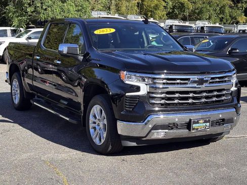 Used 2023 Chevrolet Silverado 1500 LTZ w/ LTZ Convenience Package II AWD/4WD image 5