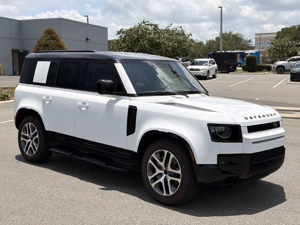 New 2026 Land Rover Defender 110 X-Dynamic SE AWD/4WD image 7