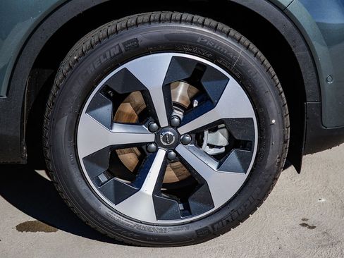 New 2026 Volvo XC40 B5 Plus w/ Protection Package Premier image 9