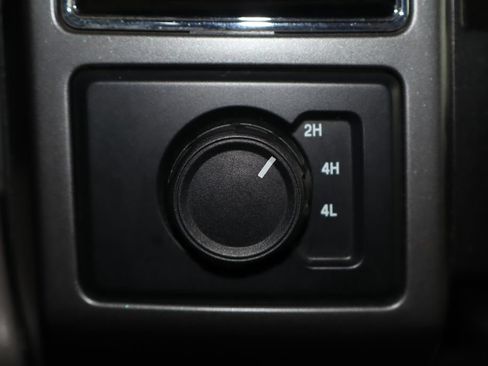 Used 2020 Ford F150 XLT AWD/4WD image 23