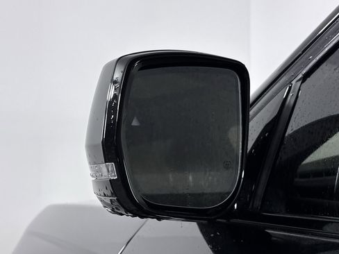Used 2023 Jeep Grand Cherokee L Limited w/ Luxury Tech Group II AWD/4WD image 30