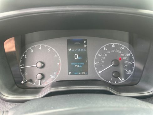 Used 2024 Toyota Corolla LE FWD image 13