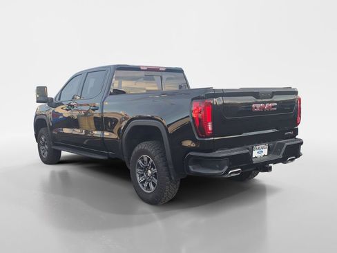 Used 2025 GMC Sierra 1500 AT4 w/ AT4 Premium Package image 3