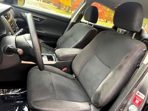 Used 2015 Nissan Altima 2.5 S w/ Power Driver Seat Package FWD image 29