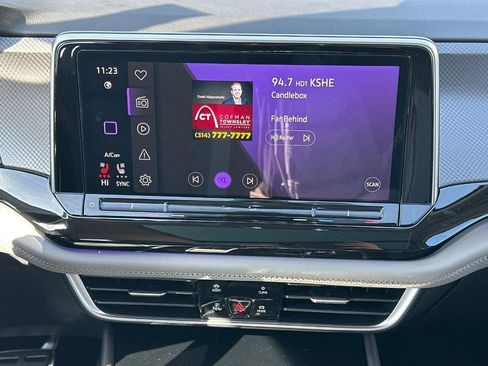 New 2026 Volkswagen Atlas Peak Edition AWD/4WD image 12