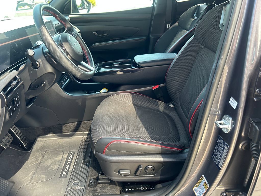 Used 2025 Hyundai Tucson N Line AWD/4WD image 10