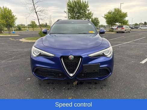 Used 2022 Alfa Romeo Stelvio Ti image 9