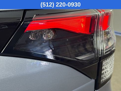 Certified 2025 Subaru Forester Limited image 34