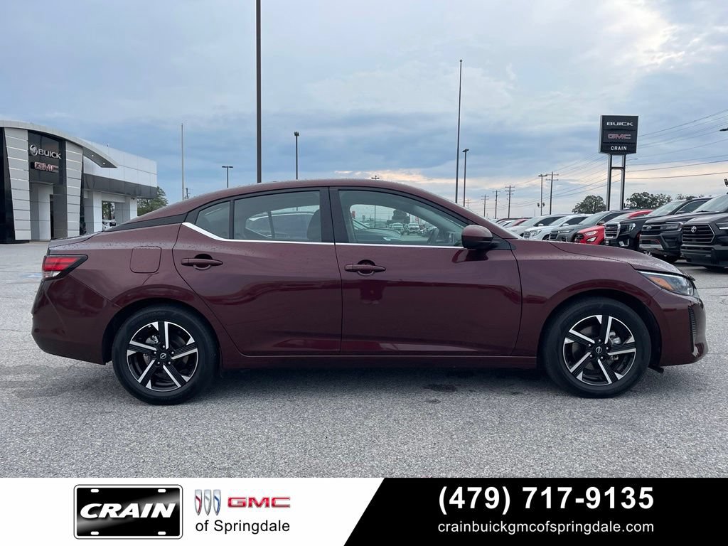 Used 2025 Nissan Sentra SV FWD image 8
