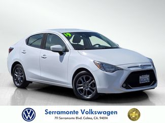 Used 2019 Toyota Yaris LE FWD video 1