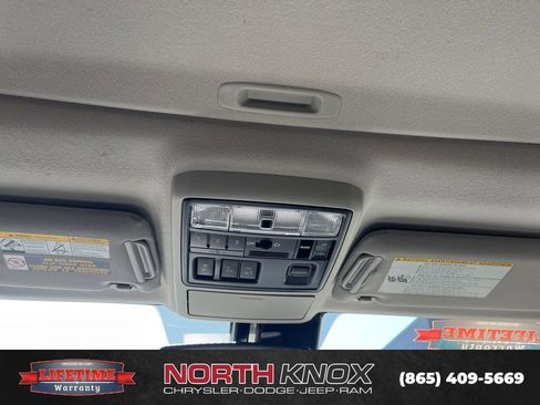Used 2022 Toyota 4Runner SR5 Premium w/ Moonroof Package AWD/4WD image 11
