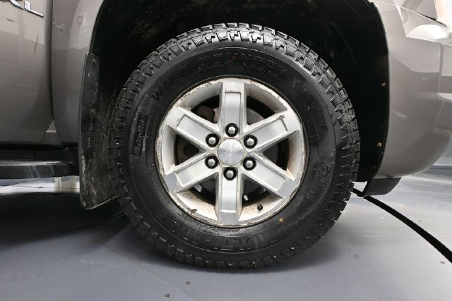 Used 2012 GMC Yukon XL SLT w/ SLT-2 Equipment Package AWD/4WD image 11