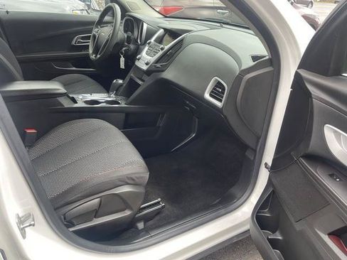 Used 2016 Chevrolet Equinox LS FWD image 8