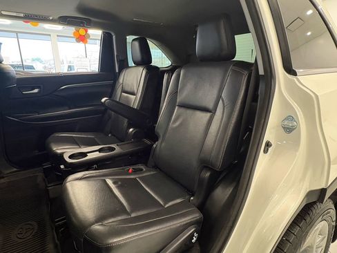 Used 2018 Toyota Highlander Limited w/ Protection Package #3 image 21