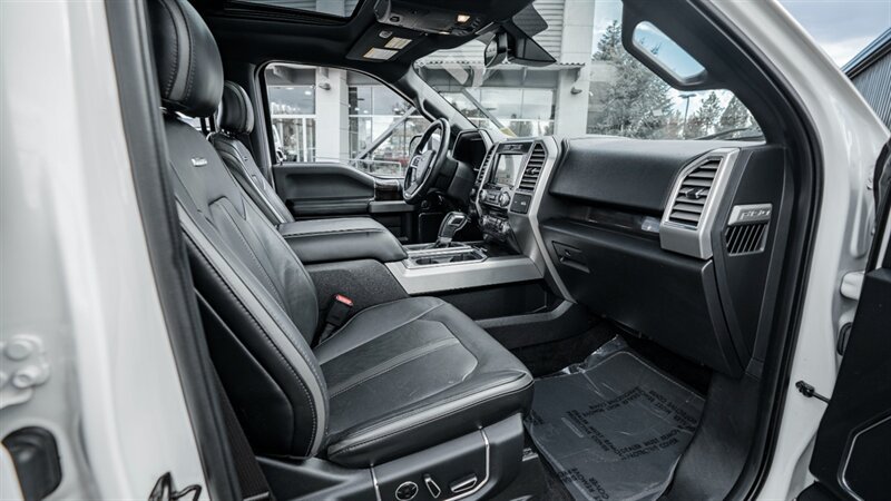Used 2016 Ford F150 Platinum w/ Equipment Group 701A Luxury AWD/4WD image 22