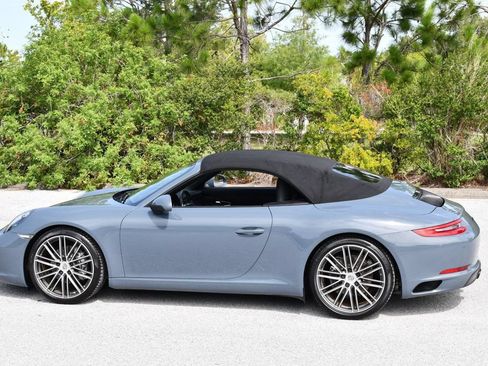 Used 2017 Porsche 911 Carrera image 4