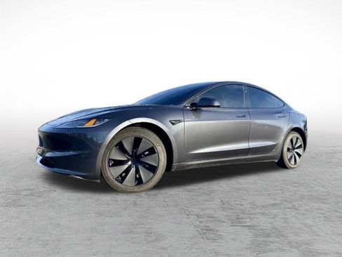 Used 2025 Tesla Model 3 Long Range image 1