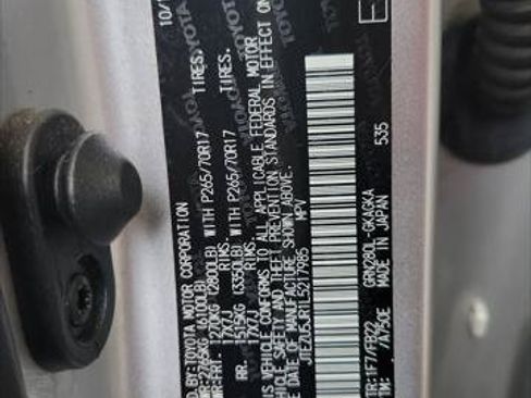 Certified 2020 Toyota 4Runner SR5 RWD image 38