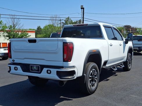 Used 2020 GMC Sierra 2500 AT4 w/ AT4 Preferred Package image 10